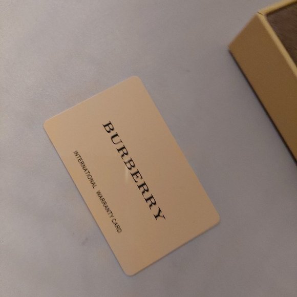 BURBERRY Diamond Rose Gold Watch - NEW! - Picture 12 of 16